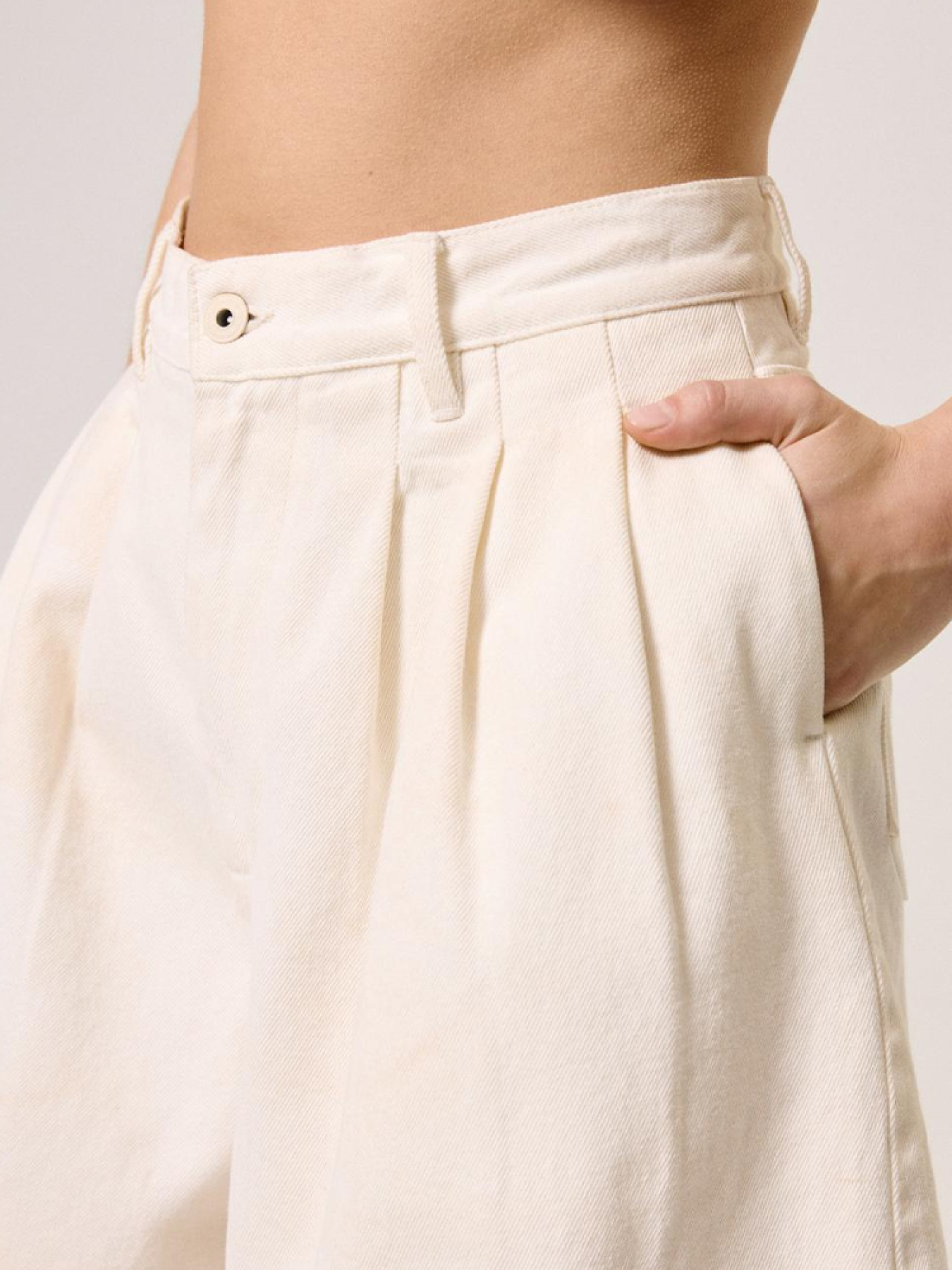 Шорты джинсовые DIVERSE модель 10044447 Фото