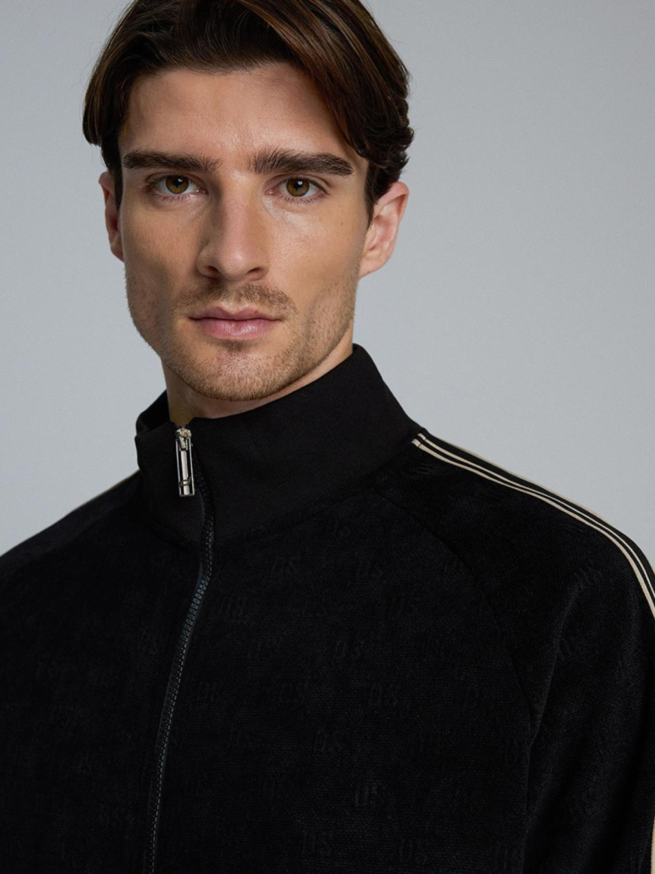 Спортивна кофта DIVERSE модель 10046126 Фото