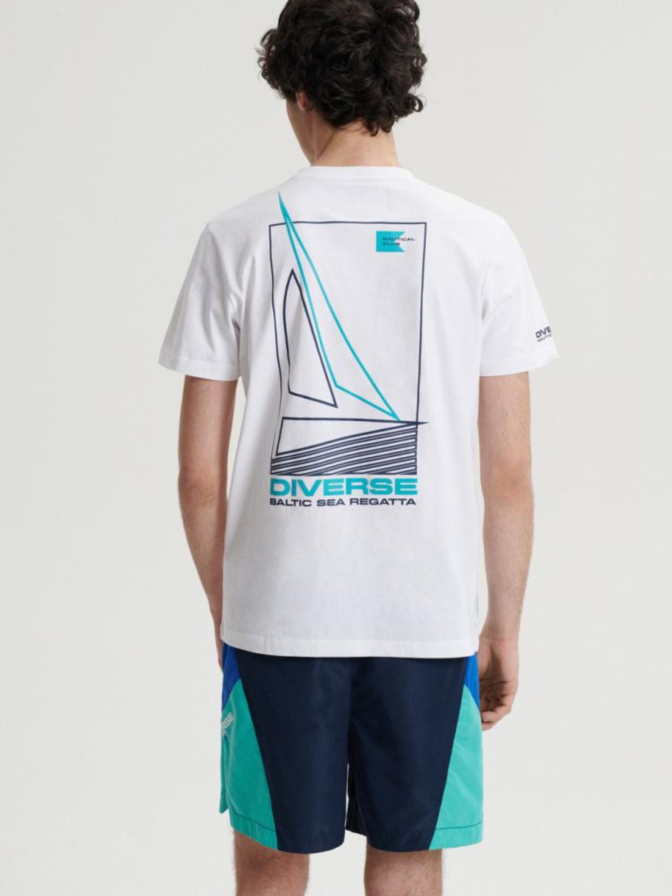 Футболка DIVERSE модель 10041907 Фото