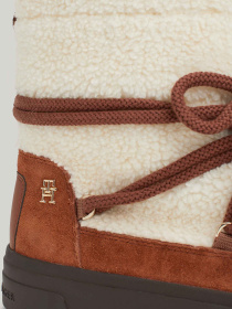 Чоботи дутики Tommy Hilfiger модель FW0FW08252.GPK Чоботи дутики Tommy Hilfiger модель FW0FW08252.GPK Фото