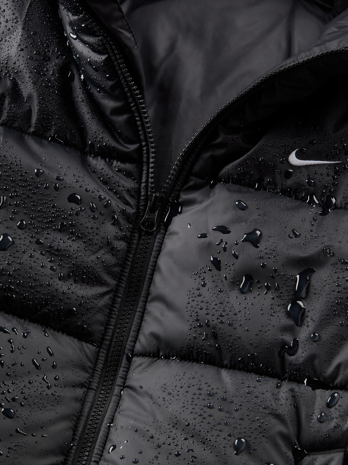 Зимова куртка NIKE Модель FZ5903.010 Фото