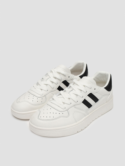 Кеди жіночі колір білий ЦБ-00264100 модель ЦБ-00264100 — фото 3 - INTERTOP