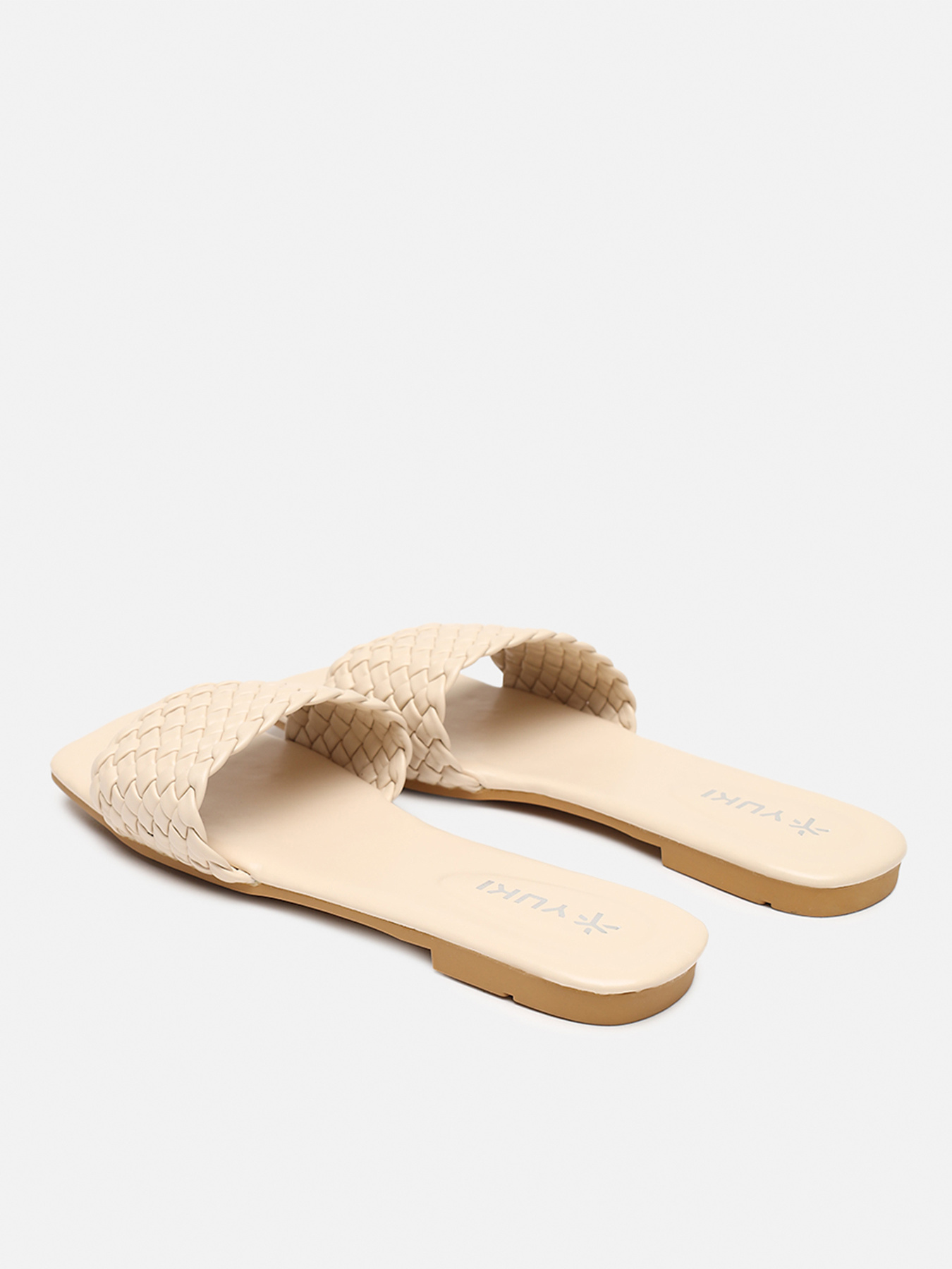 Шлепанцы YUKI модель ЦБ-00267956 Фото