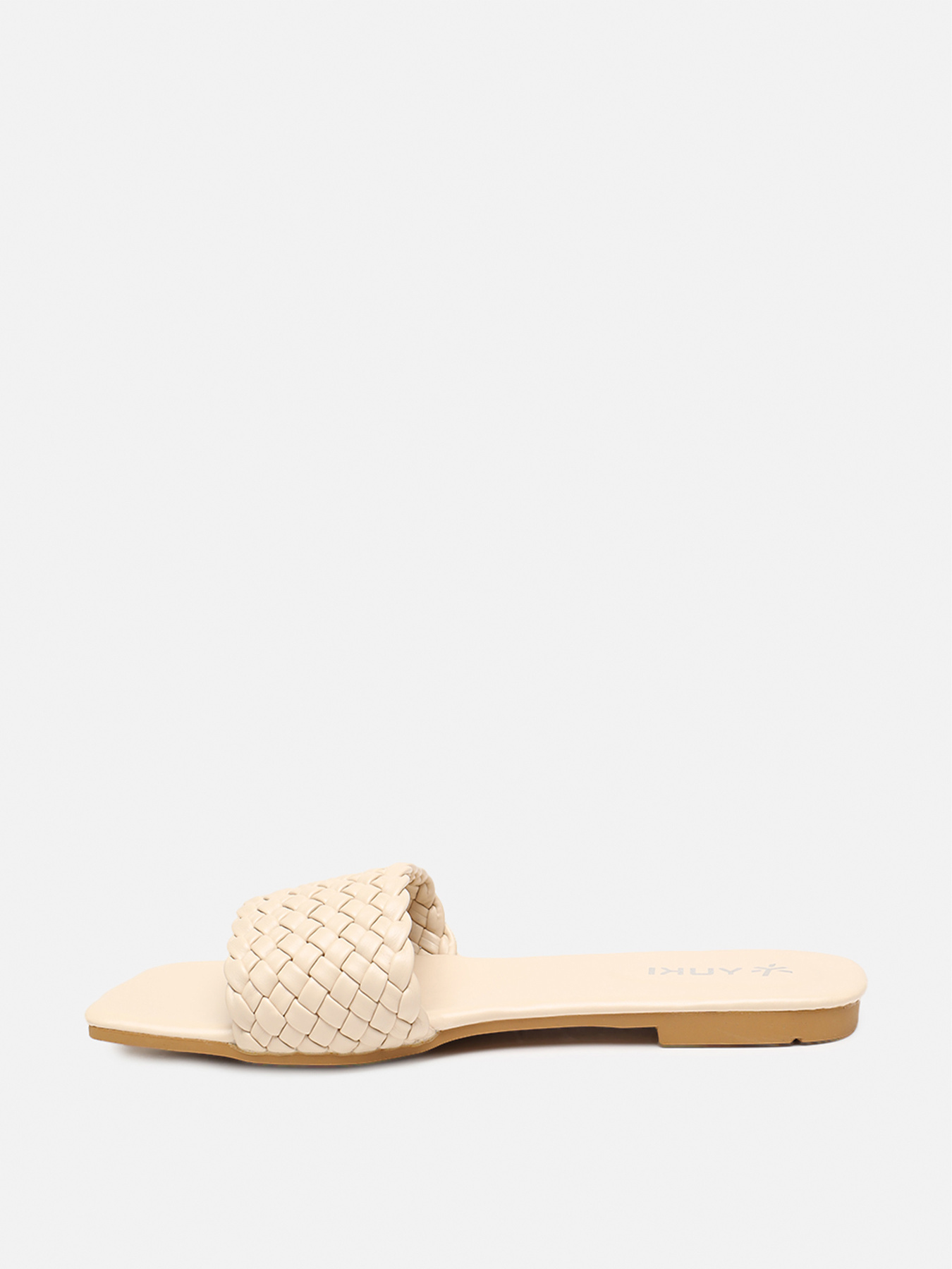 Шльопанці YUKI модель ЦБ-00267956 Фото