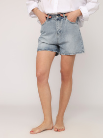 Шорты джинсовые YUKI модель ЦБ-00268464 Фото