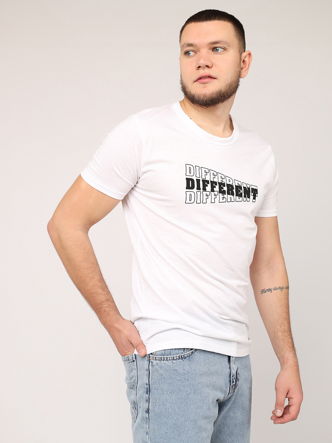 Футболка YUKI модель ЦБ-00273168 Фото