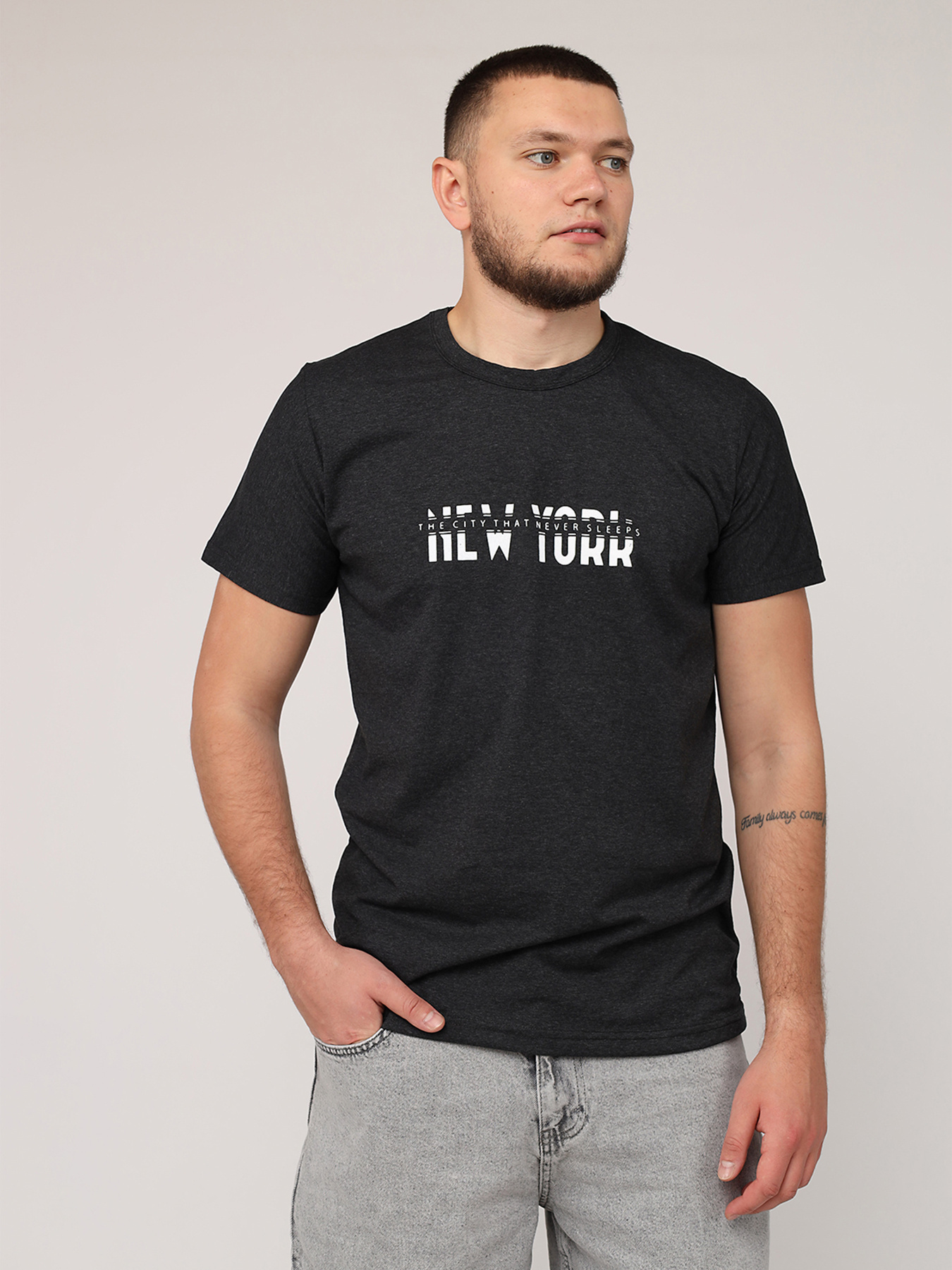 Футболка YUKI модель ЦБ-00273173 Футболка YUKI модель ЦБ-00273173 Фото