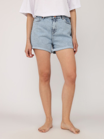 Джинсовые шорты YUKI модель ЦБ-00275295 Фото