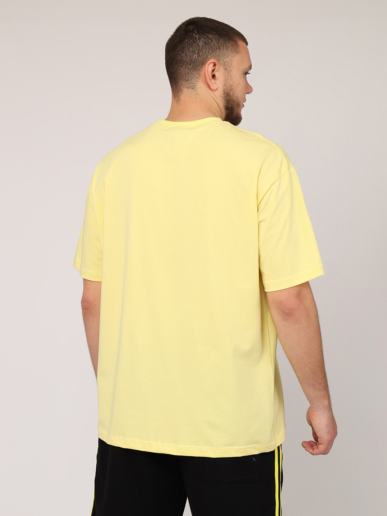 Футболка YUKI модель ЦБ-00277445 Фото