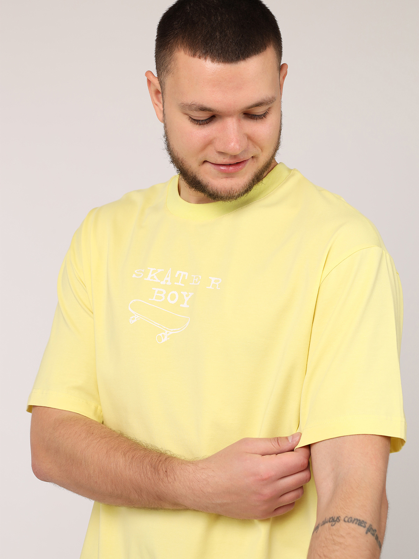 Футболка YUKI модель ЦБ-00277445 Фото