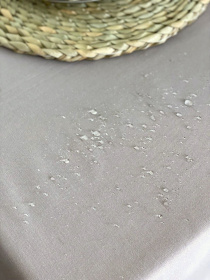 Скатертина столова із брудо- та водовідштовхувальною дією сірого кольору однотонна Ecotton модель 23132 Скатертина столова із брудо- та водовідштовхувальною дією сірого кольору однотонна Ecotton модель 23132 Фото