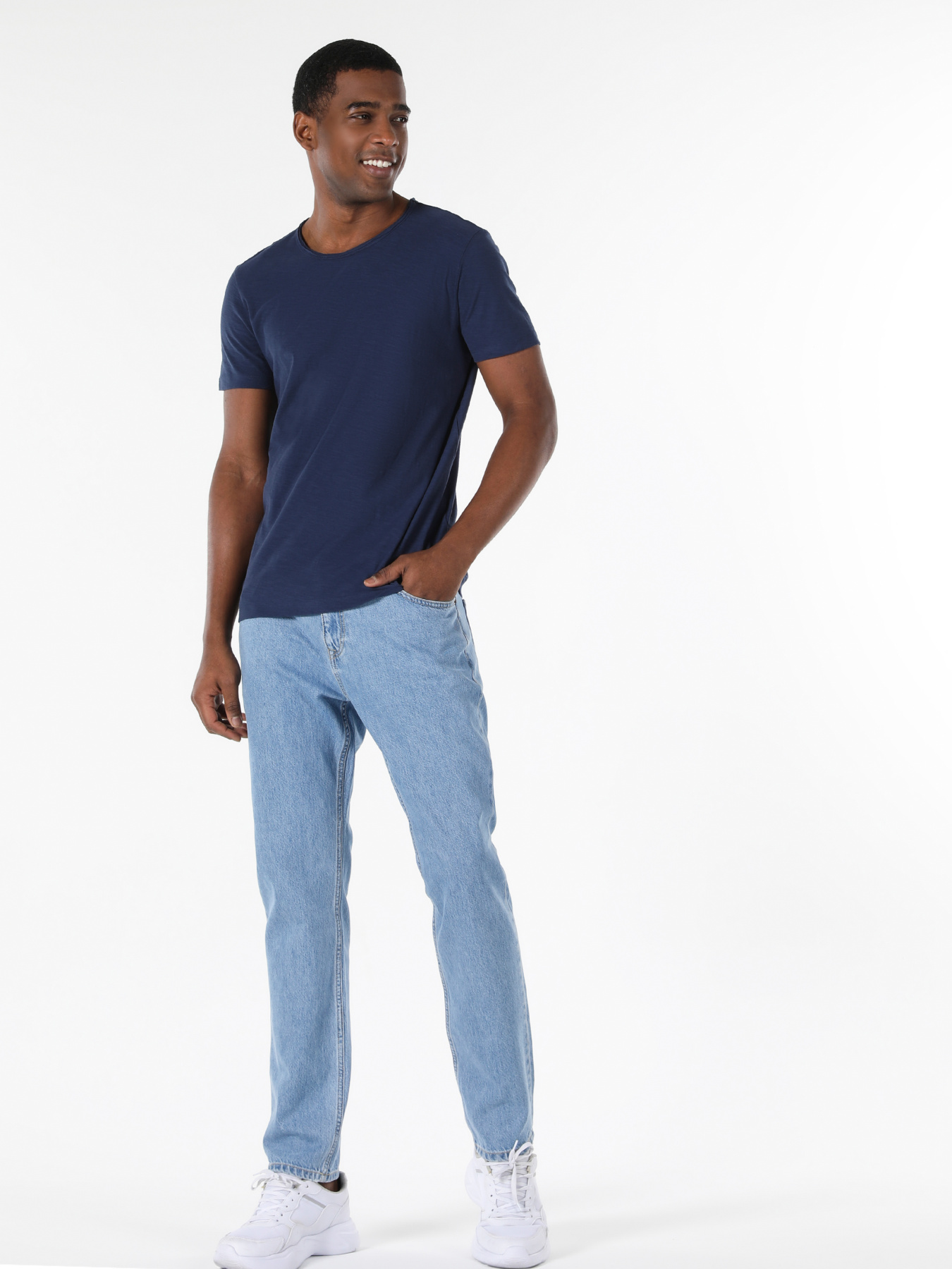 Футболки и поло Colin’s модель CL1025255_Q1.V1_DNV Фото