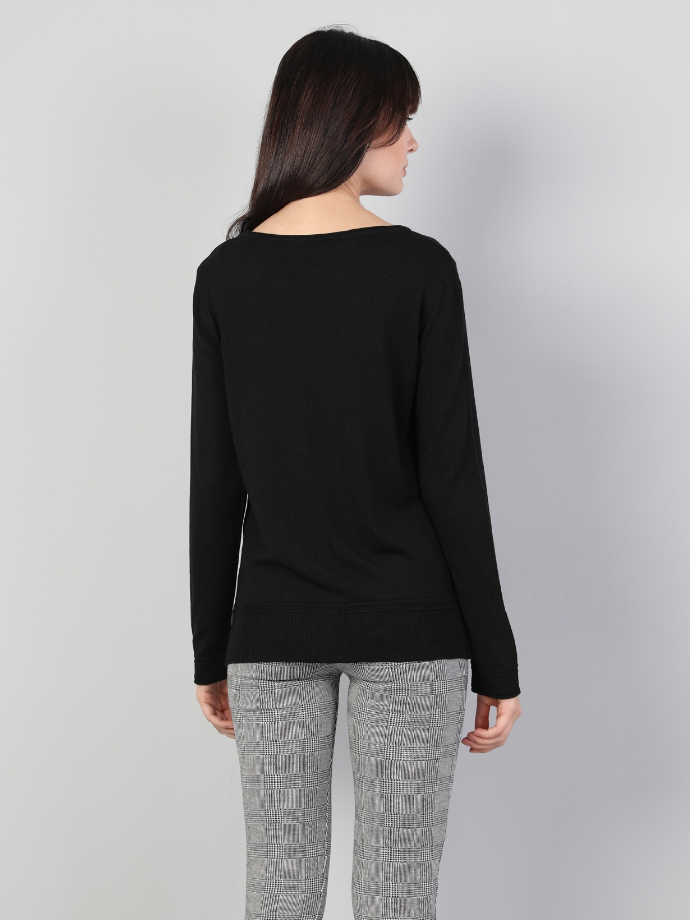 Худи и свитшоты Colin’s модель CL1046444_Q1.V1_BLK Фото