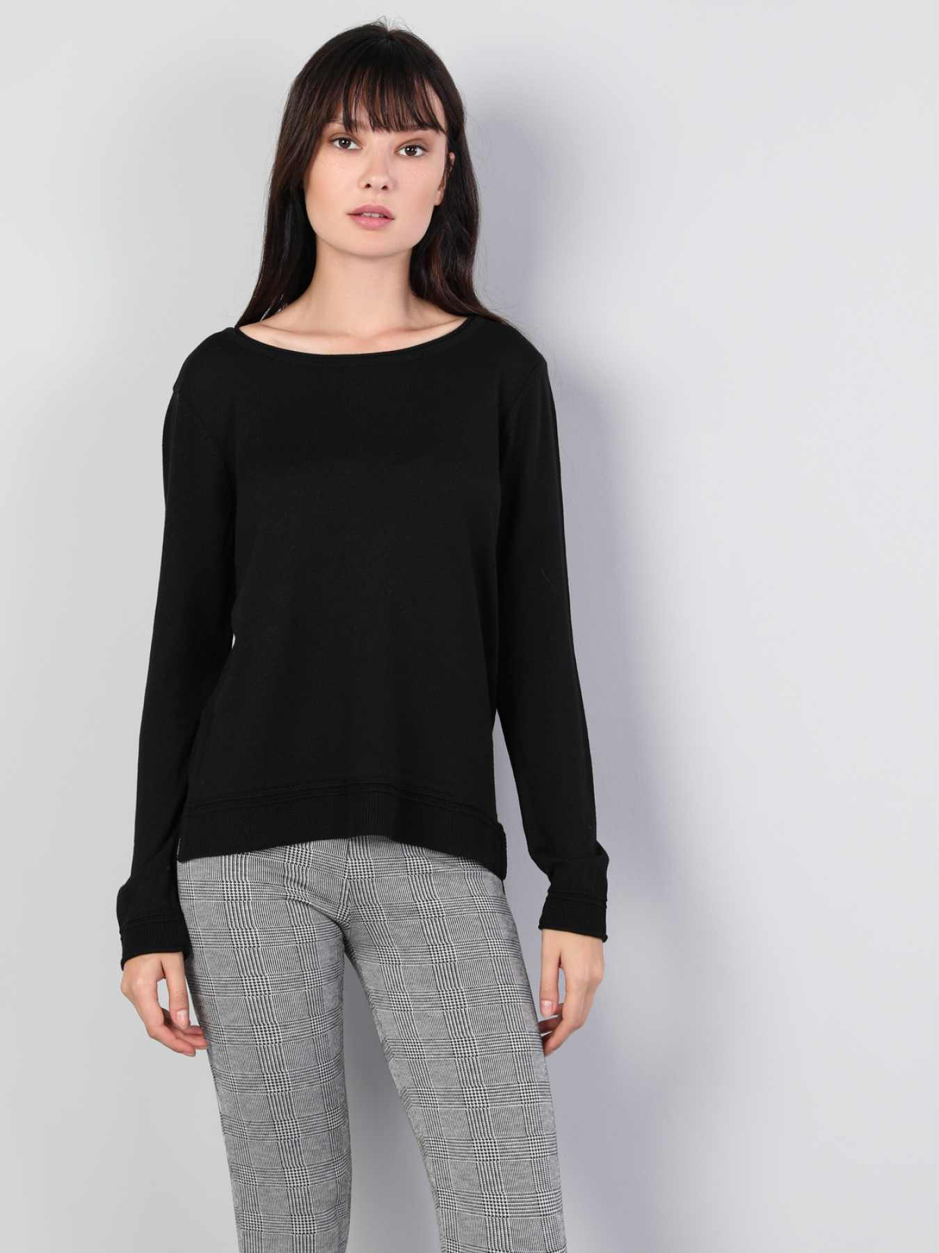 Худи и свитшоты Colin’s модель CL1046444_Q1.V1_BLK Фото