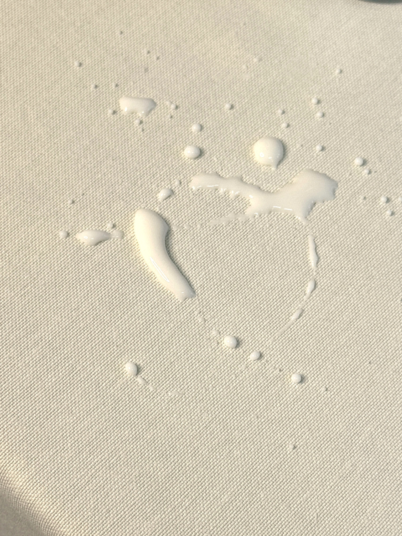 Скатертина столова із брудо- та водовідштовхувальною дією молочного кольору однотонна Ecotton модель 24030 Фото