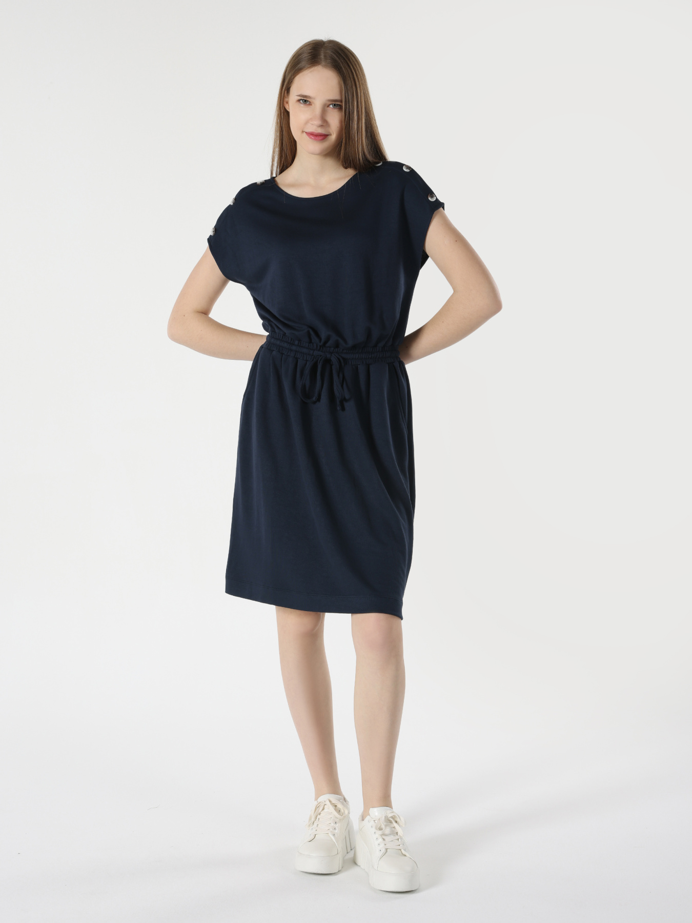 Платье мини Colin’s модель CL1062596_Q1.V1_NAV Платье мини Colin’s модель CL1062596_Q1.V1_NAV Фото