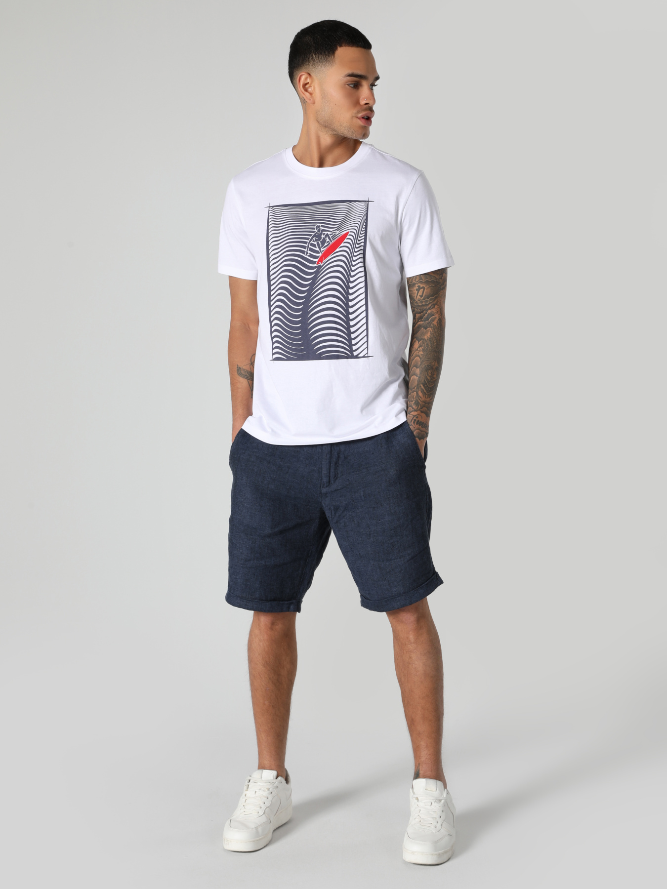 Футболки і поло Colin’s модель CL1062661_Q1.V1_WHT Футболки і поло Colin’s модель CL1062661_Q1.V1_WHT Фото