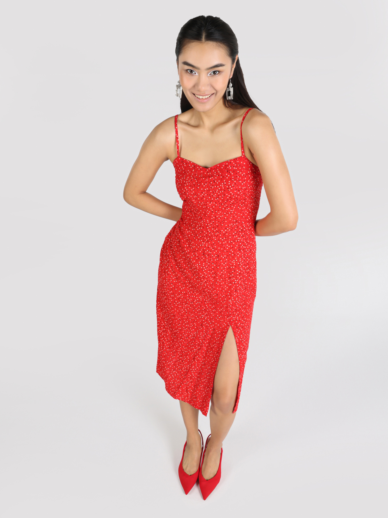 Платье миди Colin’s модель CL1064094_Q1.V1_RED Платье миди Colin’s модель CL1064094_Q1.V1_RED Фото