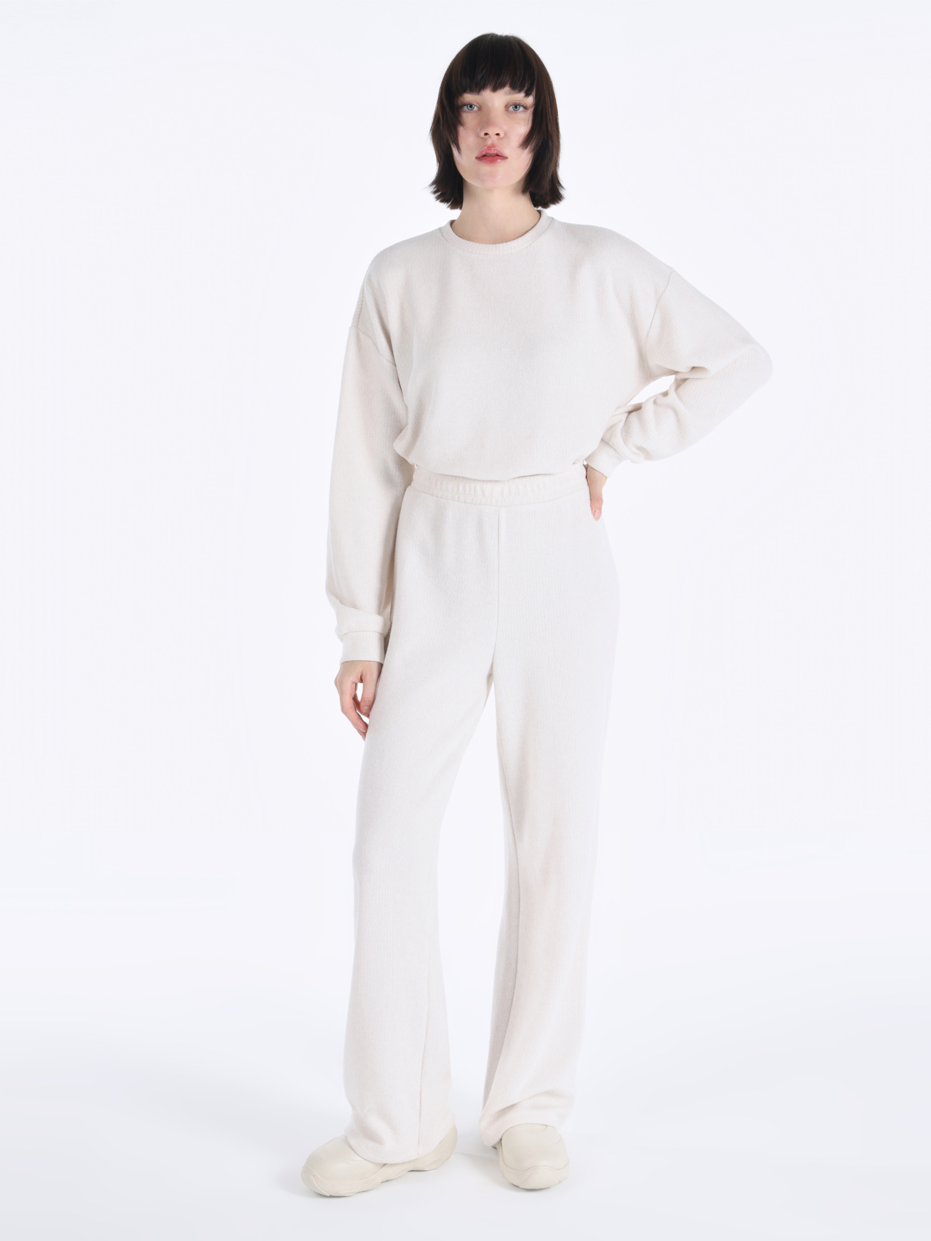 Colin’s модель CL1065950_Q1.V1_ECR Фото