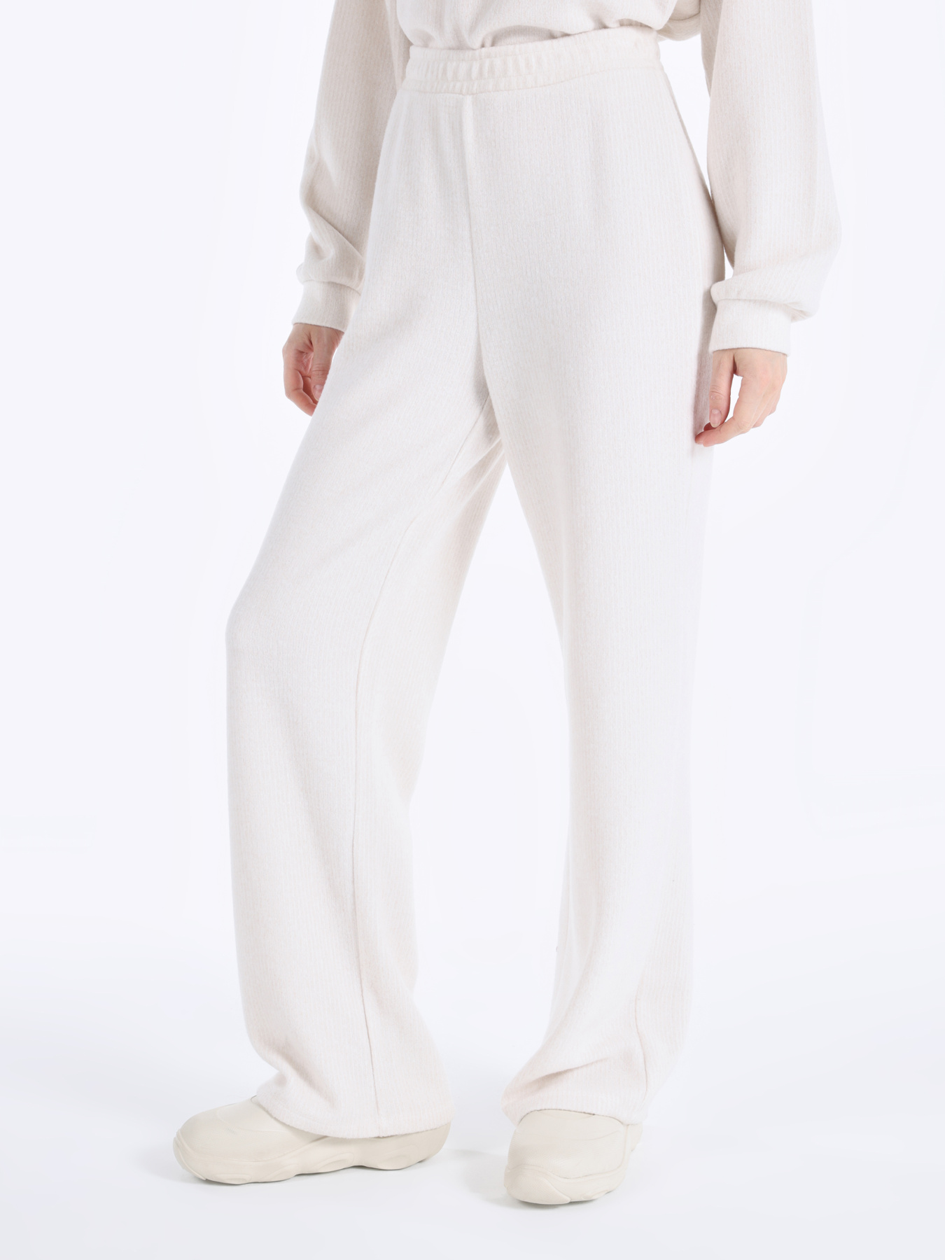 Colin’s модель CL1065950_Q1.V1_ECR Фото