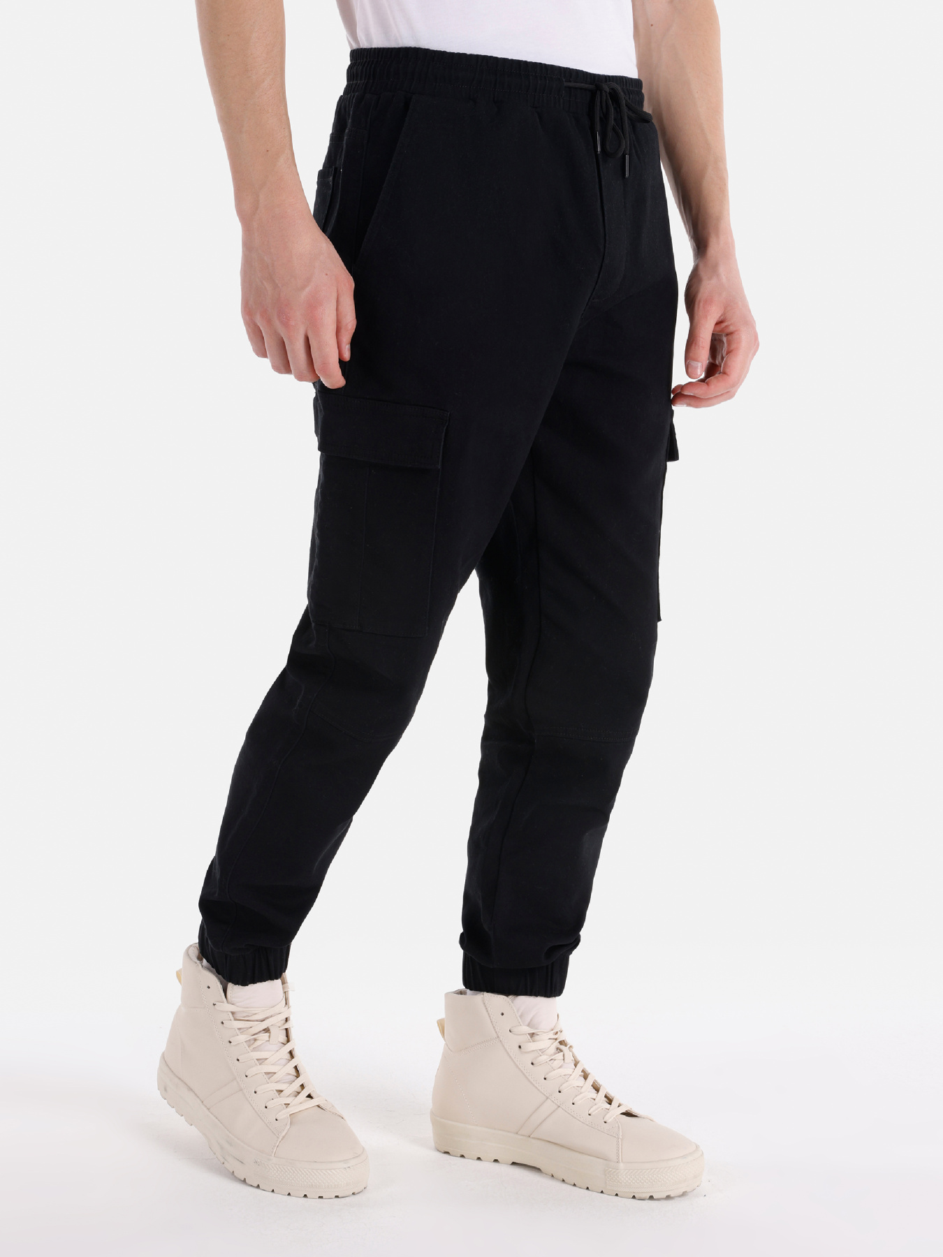 Джоггеры Colin’s модель CL1066462_Q1.V1_BLK Фото