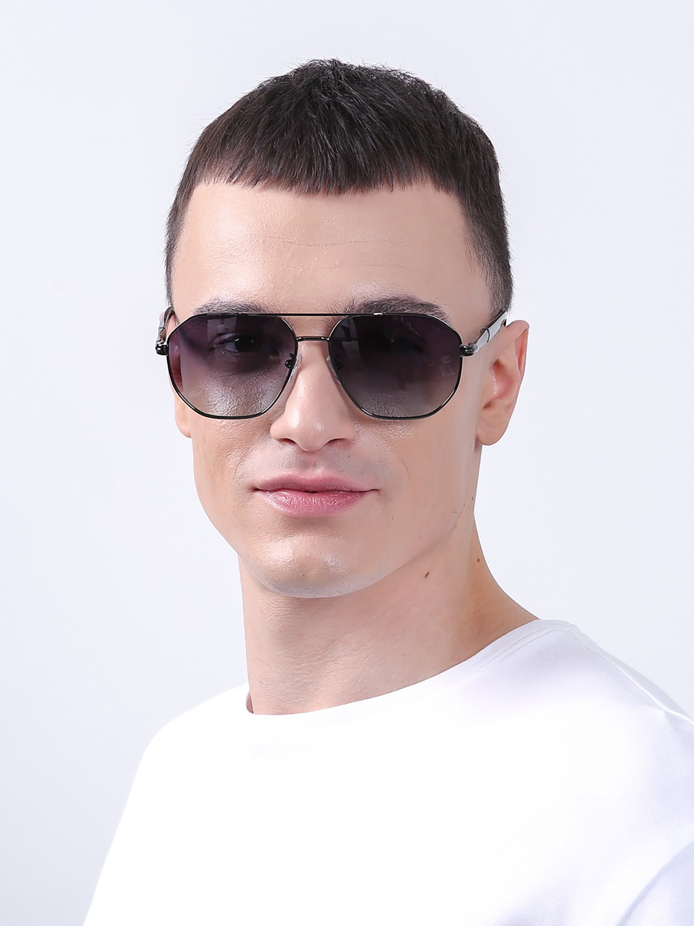 Солнцезащитные очки LuckyLOOK модель LL2933534724259 Фото