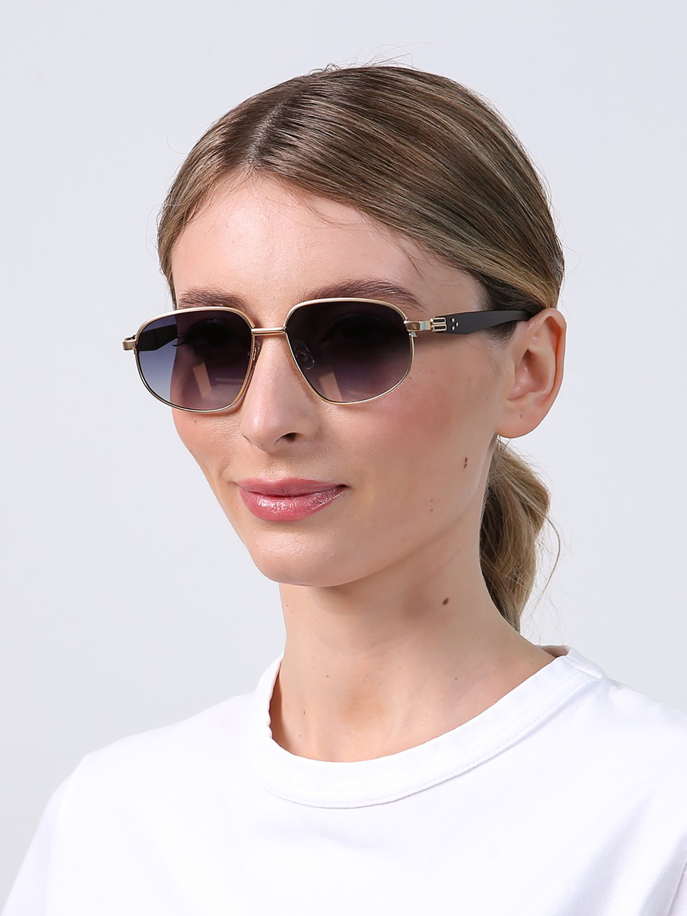 Солнцезащитные очки LuckyLOOK модель LL2933534721999 Фото