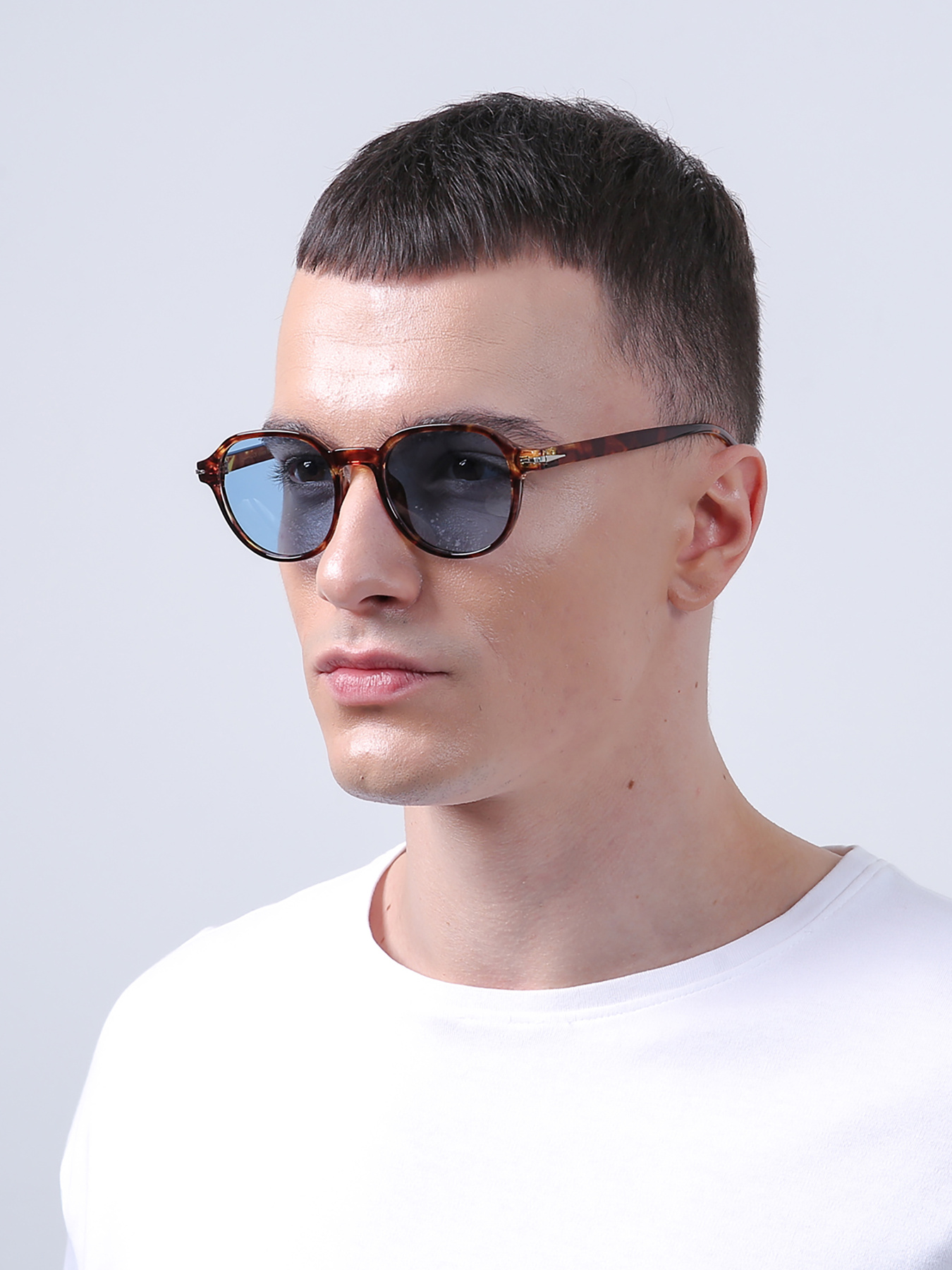 Сонцезахисні окуляри LuckyLOOK модель LL2933534722699 Сонцезахисні окуляри LuckyLOOK модель LL2933534722699 Фото