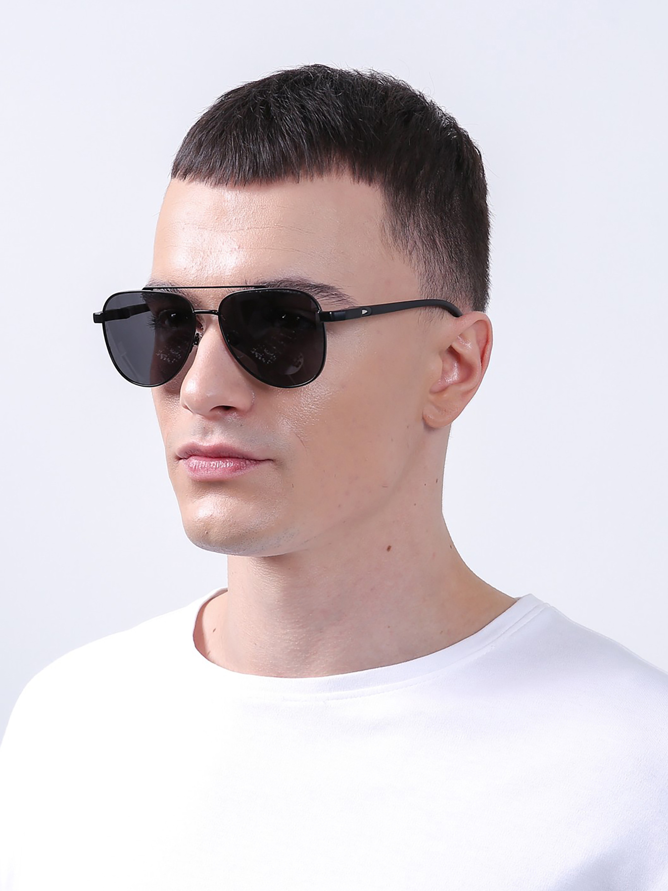 Солнцезащитные очки LuckyLOOK модель LL2933534724990 Фото