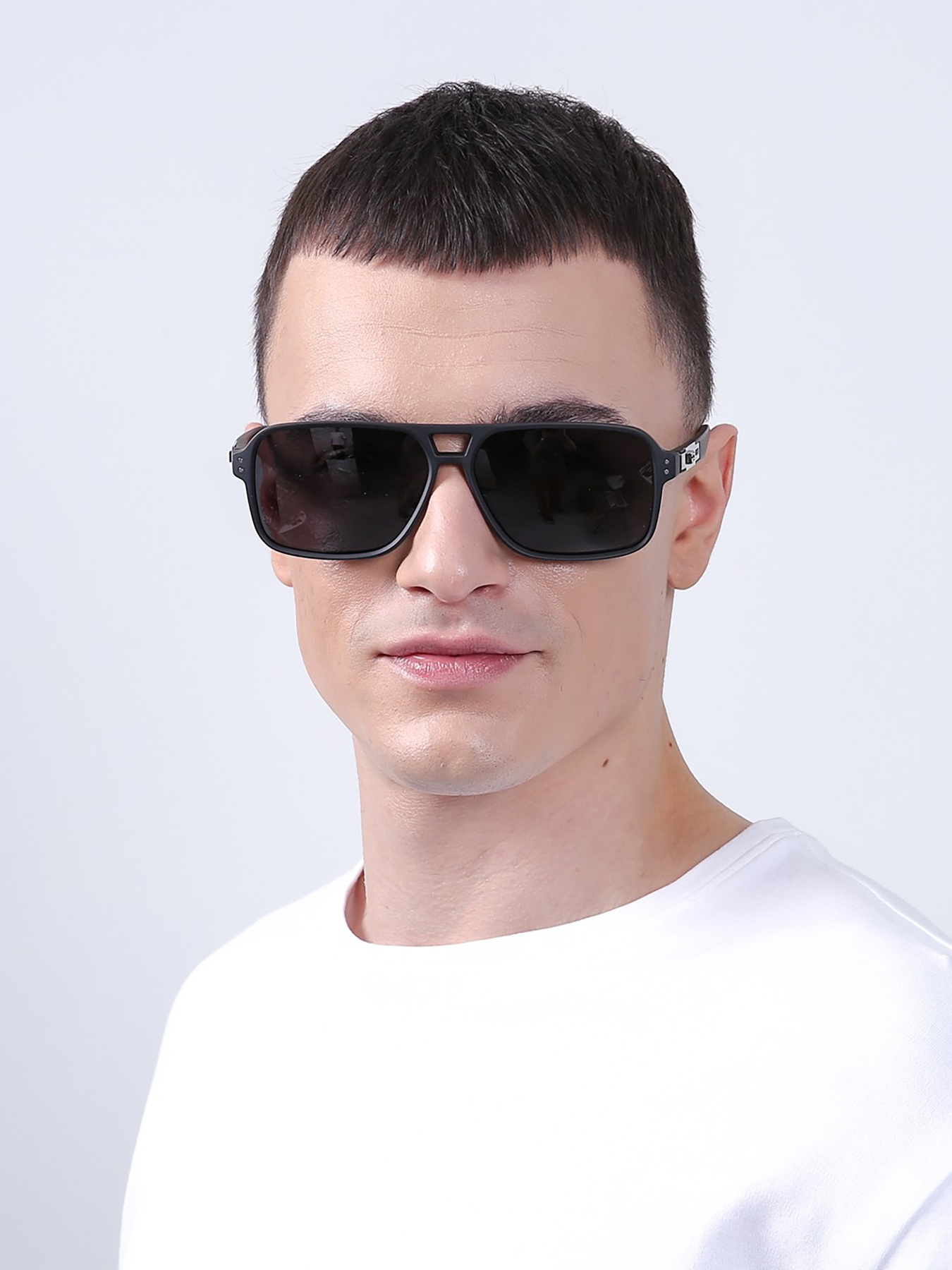 Сонцезахисні окуляри LuckyLOOK модель LL2933534724907 Фото