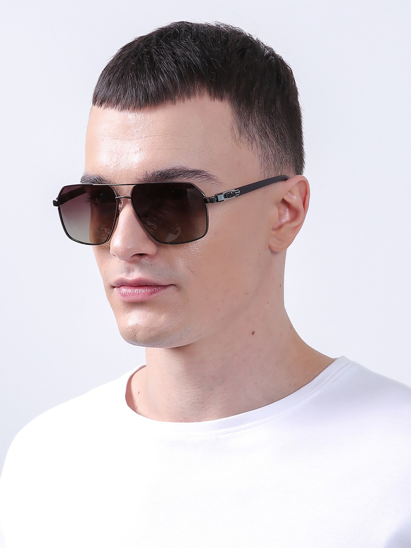 Солнцезащитные очки LuckyLOOK модель LL2933534724624 Фото