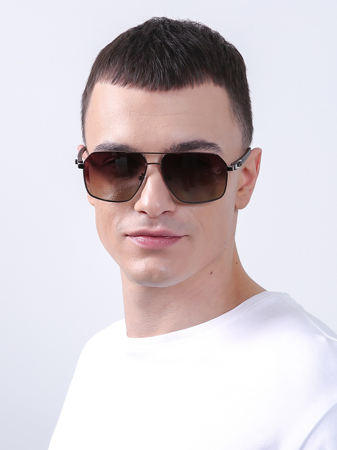 Солнцезащитные очки LuckyLOOK модель LL2933534724624 Фото