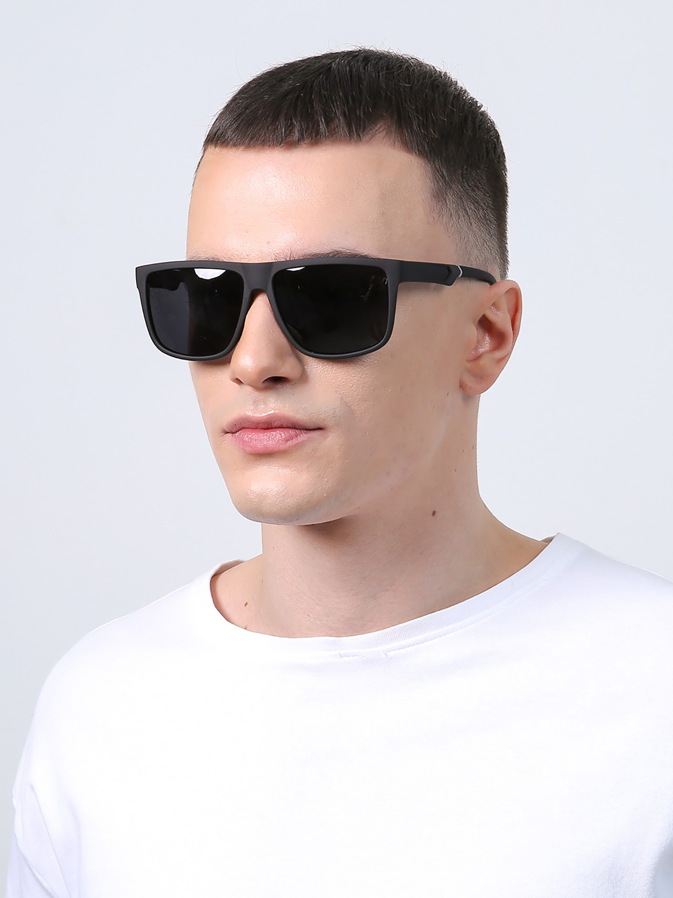 Солнцезащитные очки LuckyLOOK модель LL2933534733787 Фото