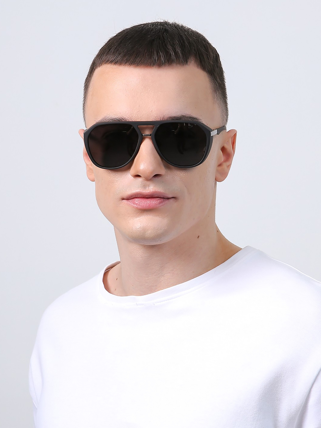 Солнцезащитные очки LuckyLOOK модель LL2933534733251 Солнцезащитные очки LuckyLOOK модель LL2933534733251 Фото