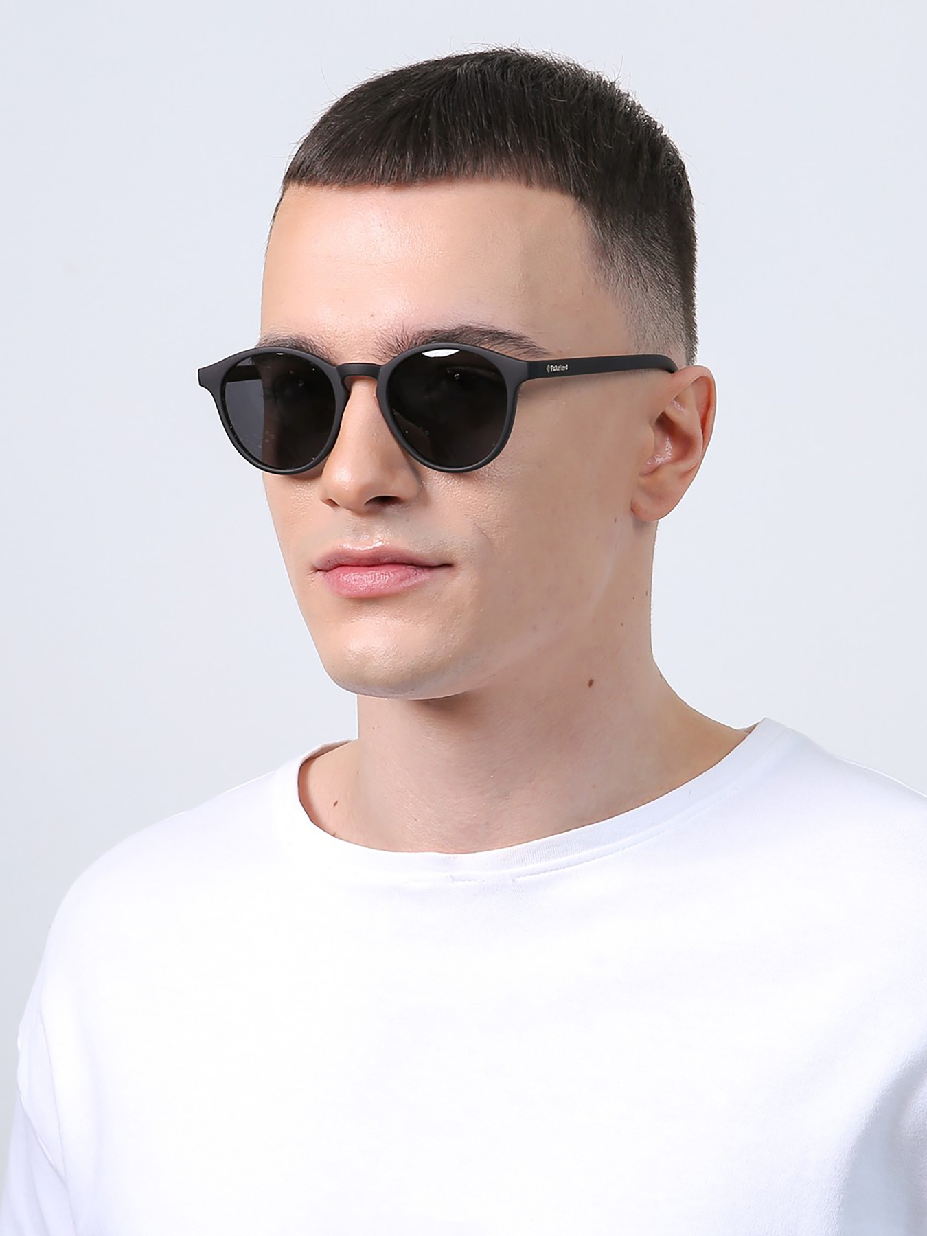 Солнцезащитные очки LuckyLOOK модель LL2933534733435 Фото