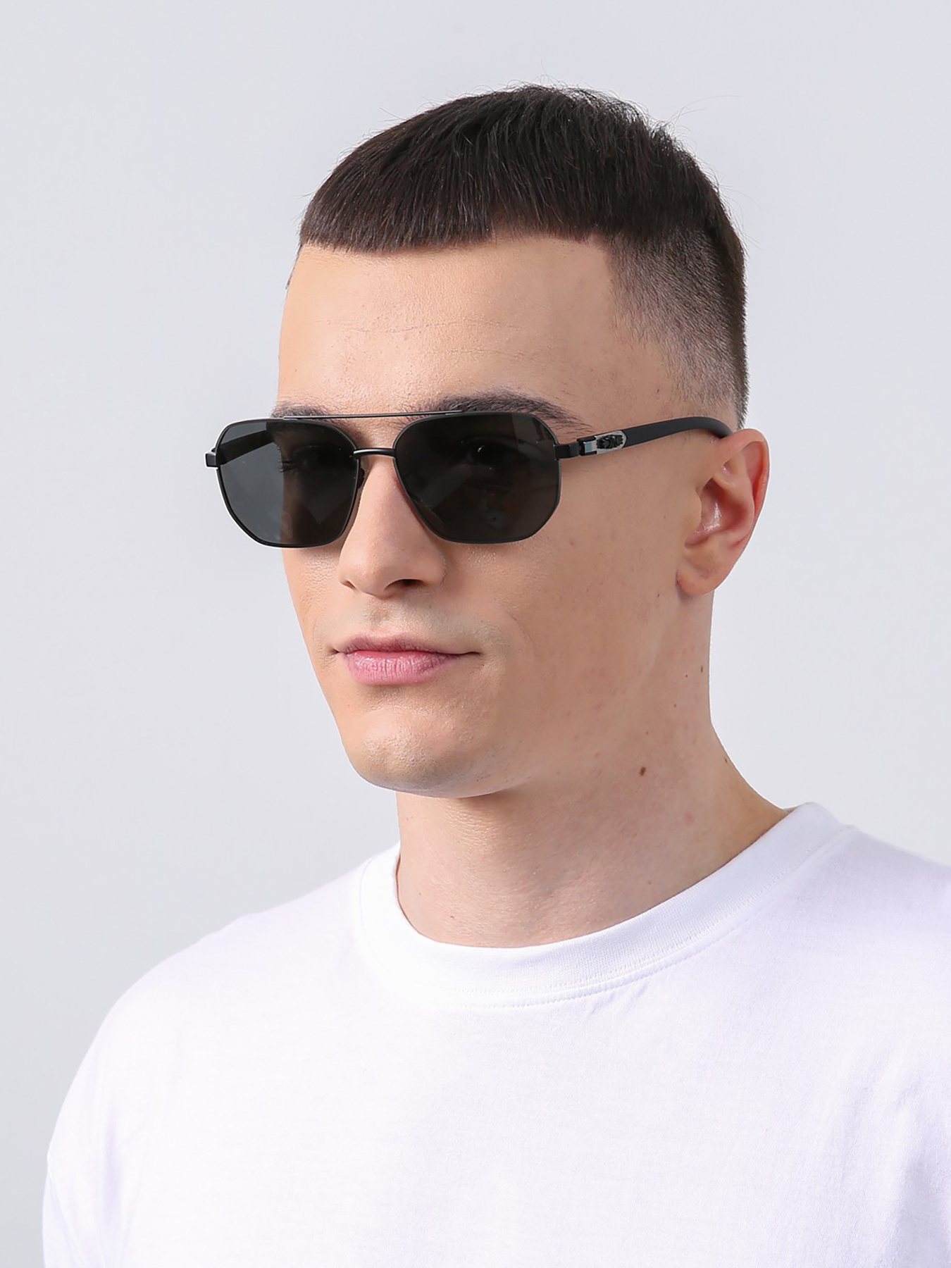 Солнцезащитные очки LuckyLOOK модель LL2933534760486 Фото