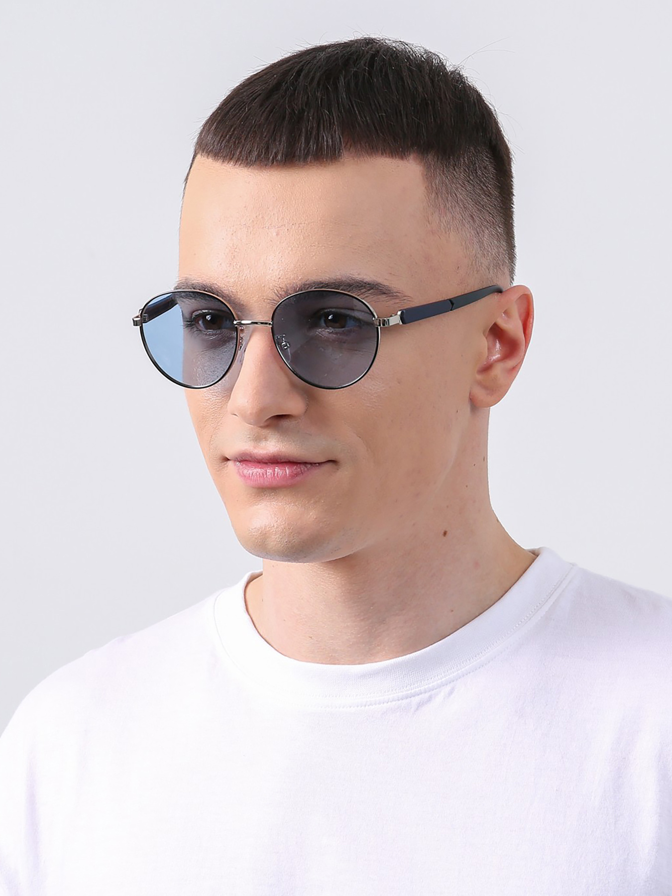 Солнцезащитные очки LuckyLOOK модель LL2933534764583 Солнцезащитные очки LuckyLOOK модель LL2933534764583 Фото