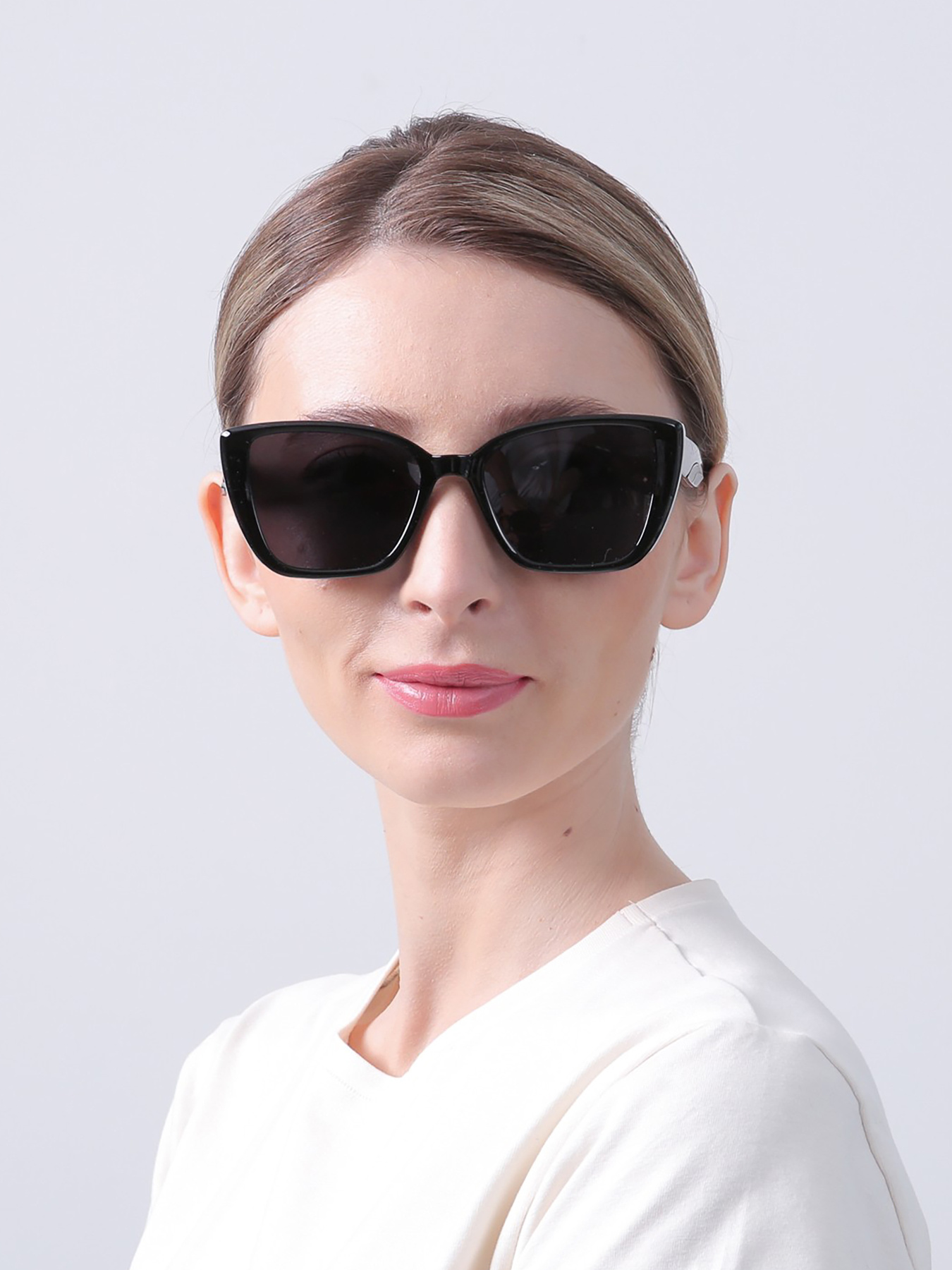 Солнцезащитные очки LuckyLOOK модель LL2933534771550 Фото