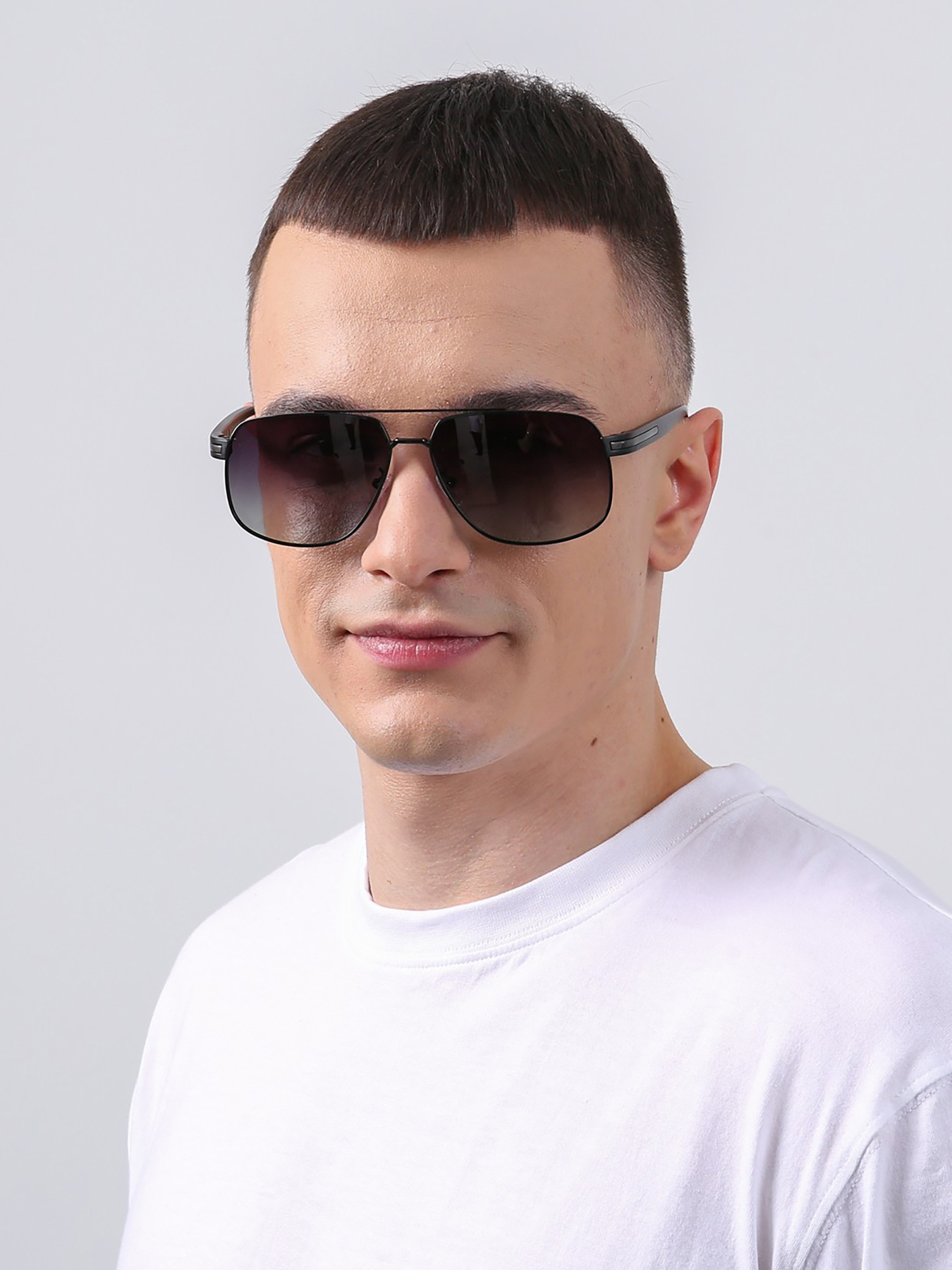 Солнцезащитные очки LuckyLOOK модель LL2933534771543 Фото