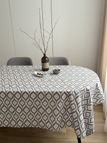 Скатерть столовая с грязе- и водоотталкивающим действием в етно стиле серого цвета Ecotton модель 25033 Фото