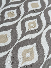 Скатертина столова із брудо- та водовідштовхувальною дією в етно стилі сірого кольору Ecotton модель 25033 Фото