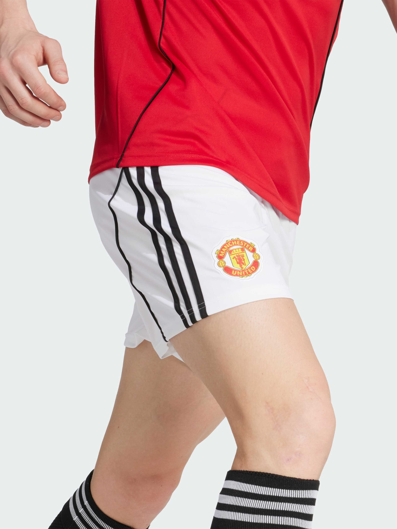 Шорти спортивні Adidas модель JI7430 Фото