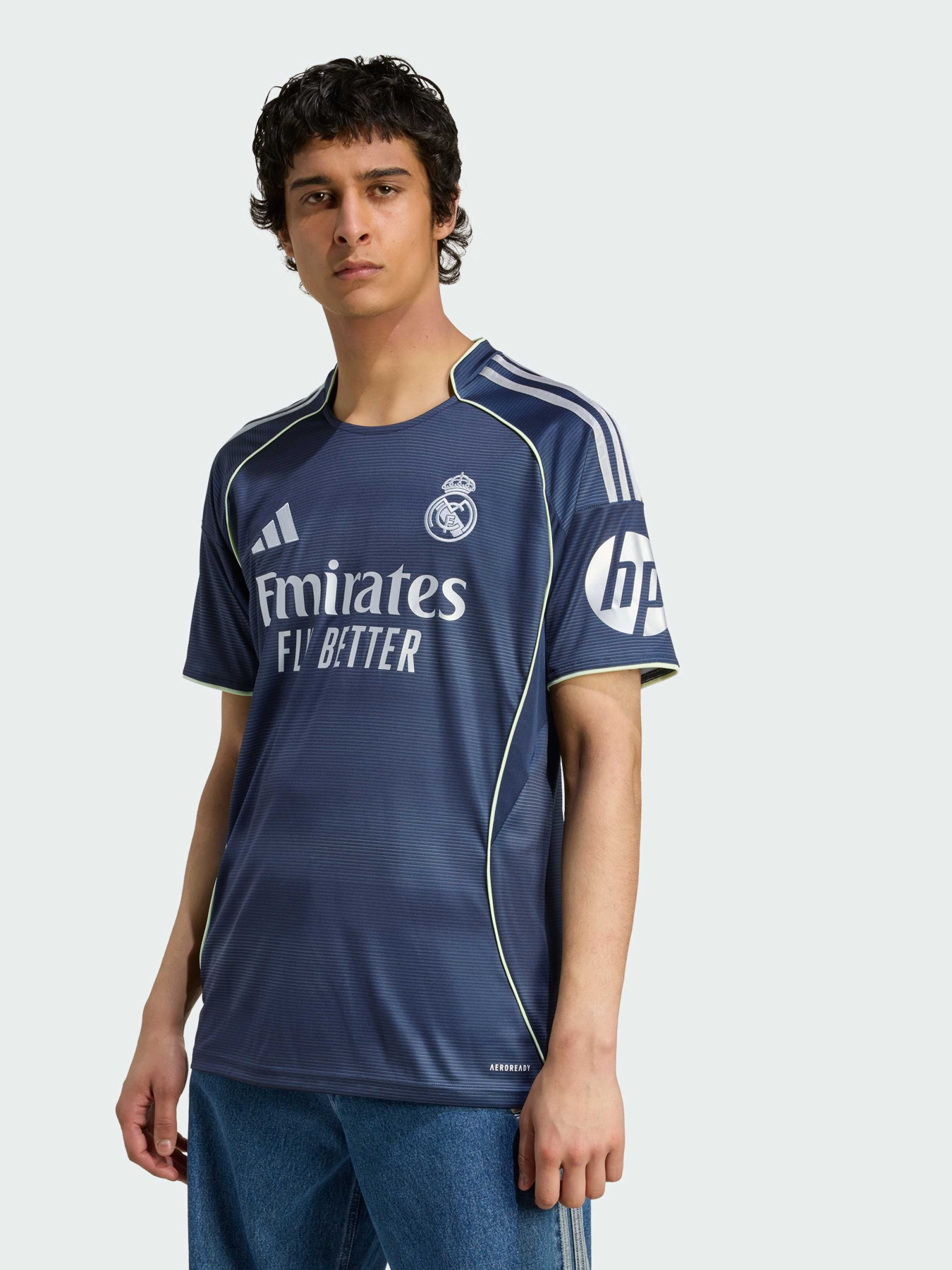 Футболка Adidas модель JJ4182 Футболка Adidas модель JJ4182 Фото