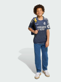 Футболка Adidas модель JP3947 Футболка Adidas модель JP3947 Фото