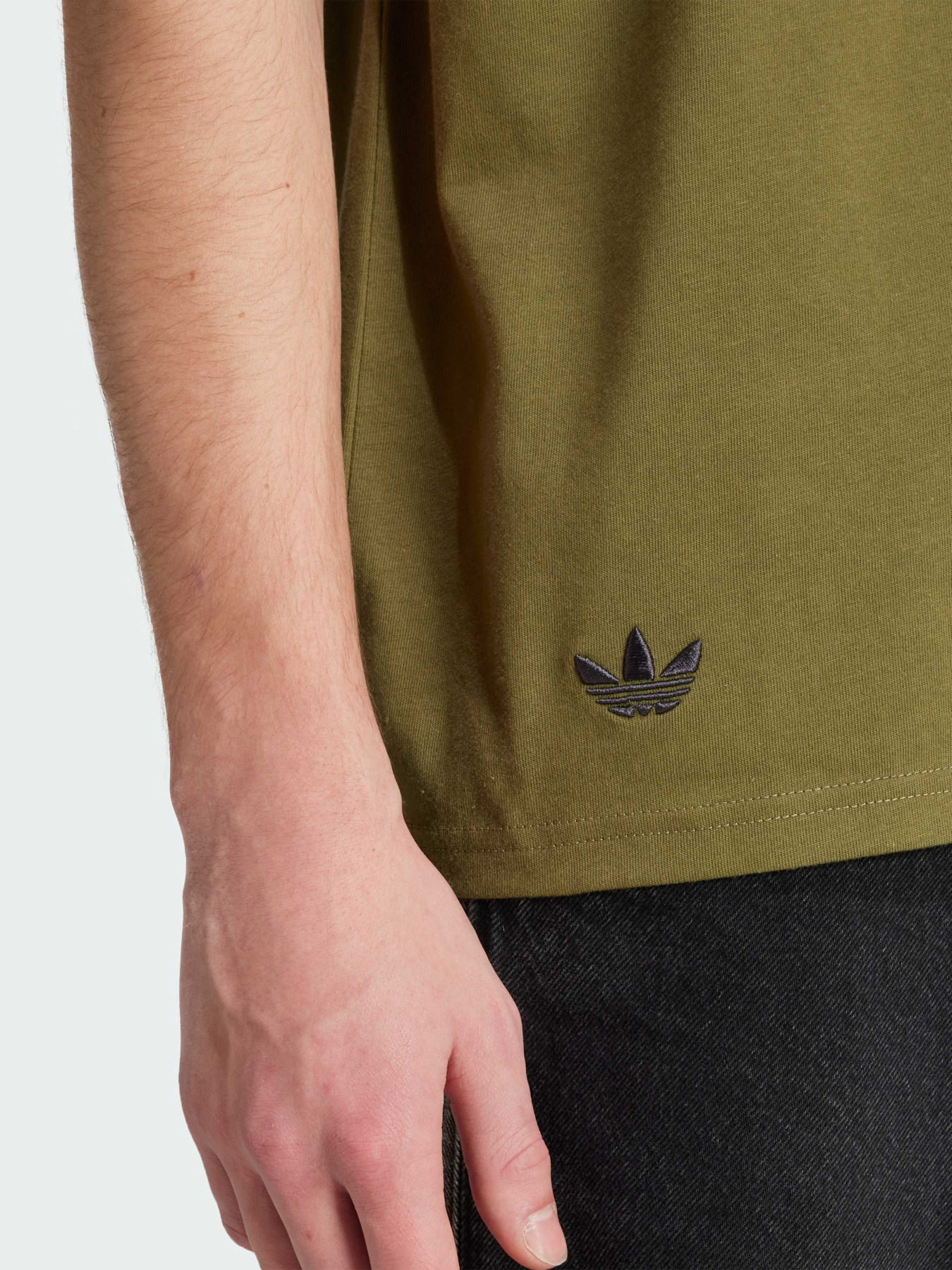 Футболка Adidas Adicolor модель HZ3697 Фото