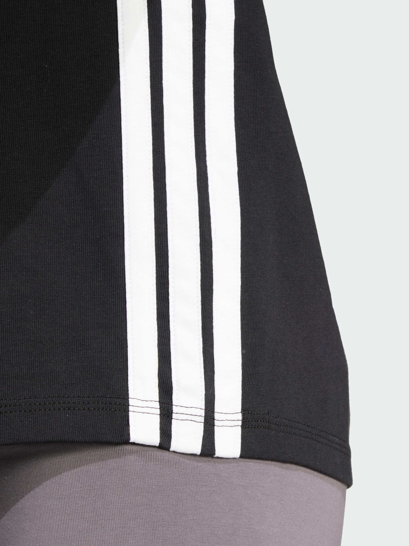 Футболка Adidas модель JD0846 Фото