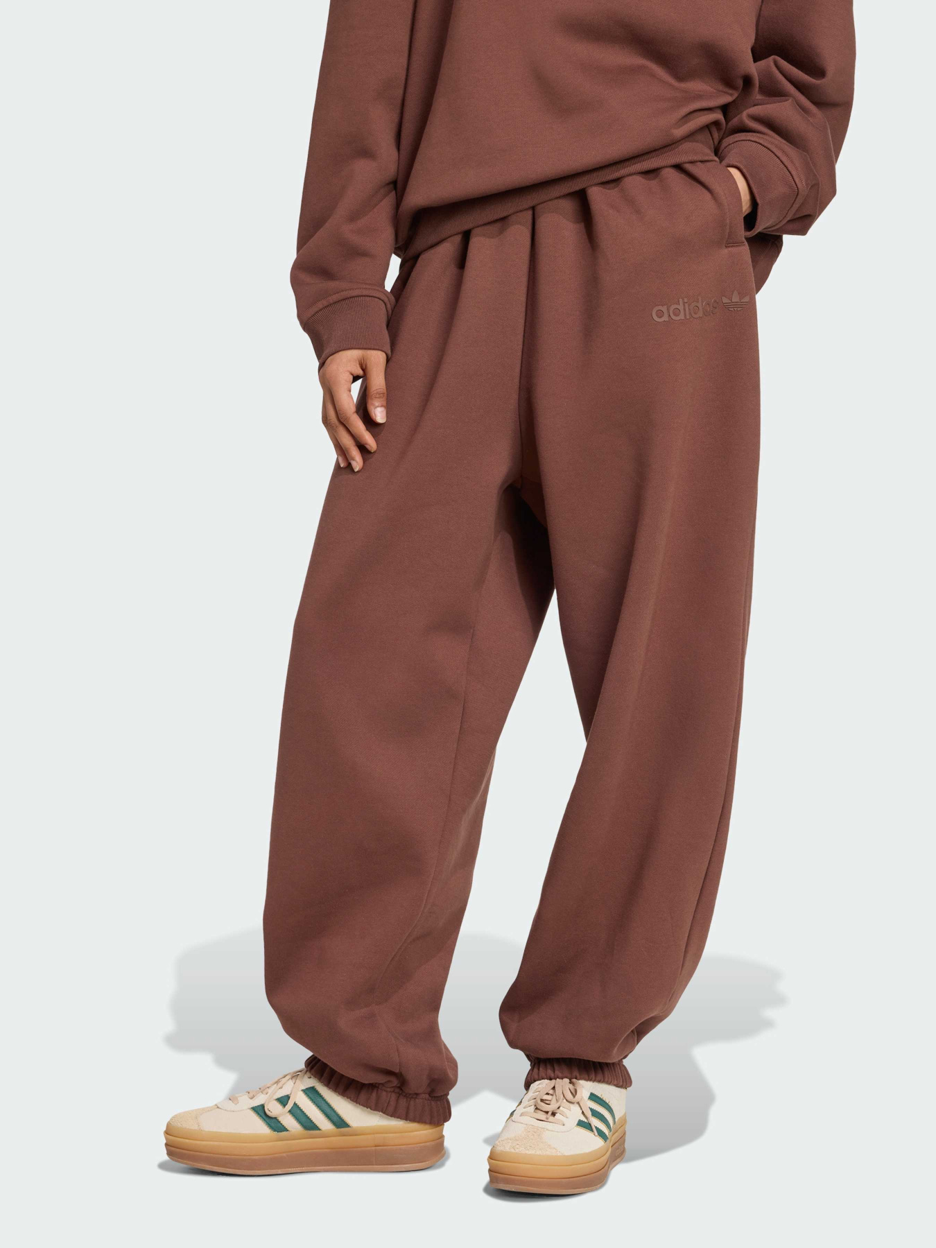 Повсякденні штани Adidas модель JW0986 Фото