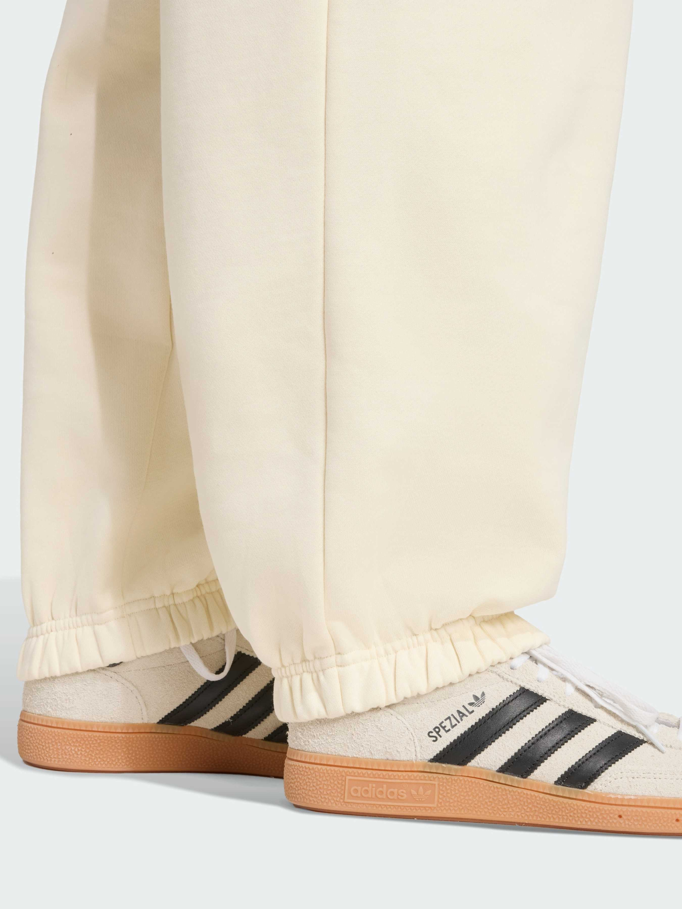 Брюки повседневные Adidas модель JX3142 Фото