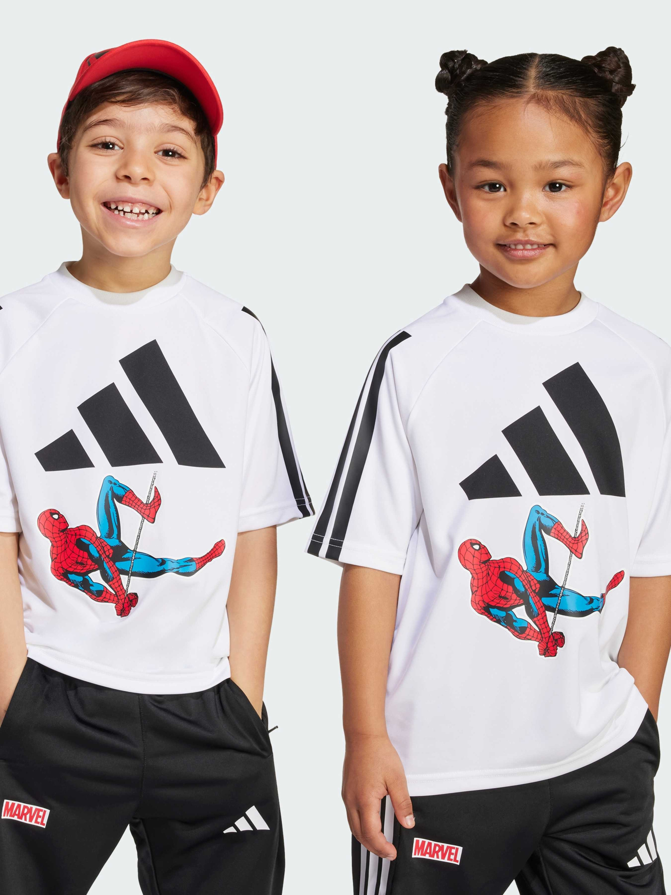 Футболка Adidas Marvel модель JM0806 Фото