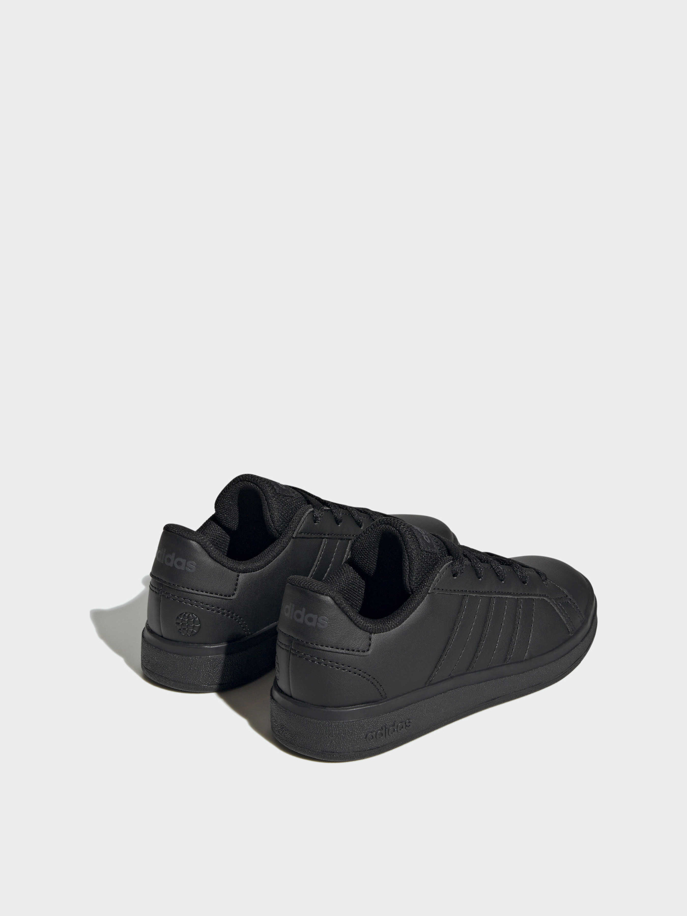 Кеды низкие Adidas Grand Court модель FZ6159 Кеды низкие Adidas Grand Court модель FZ6159 Фото